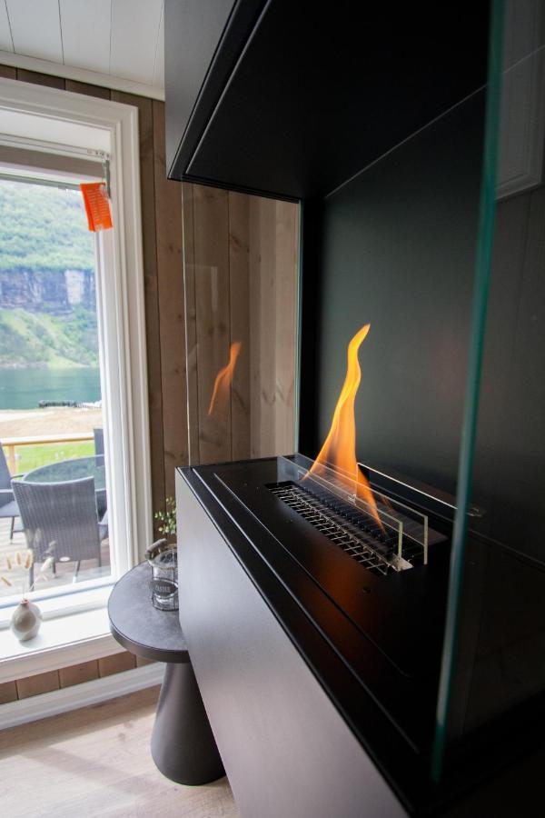 Grande Hytteutleige Og Camping Geiranger Exterior photo