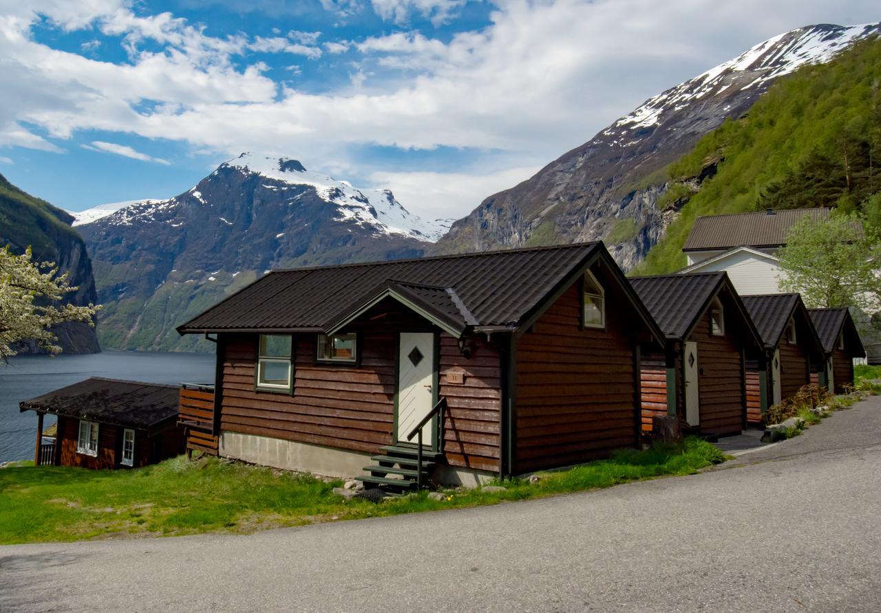 Grande Hytteutleige Og Camping Geiranger Exterior photo